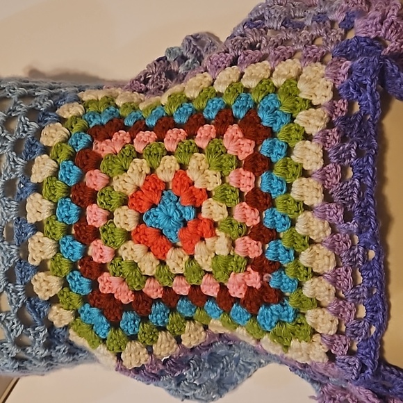 Hand Crafted crop top crochet halter granny square purple festival Rave small - Picture 15 of 17